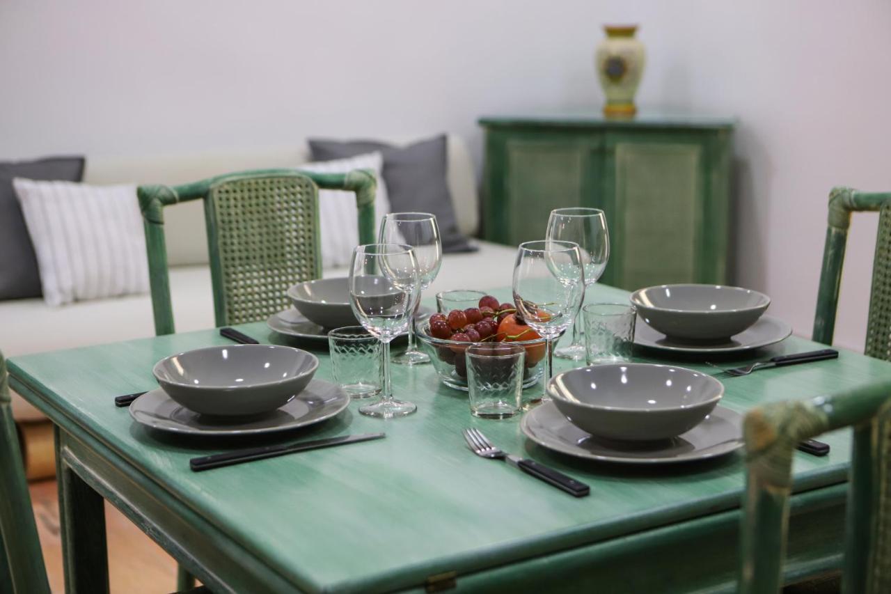 Modern Apartment At Piazza Del Gesu' By Wonderful Italy نابولي المظهر الخارجي الصورة
